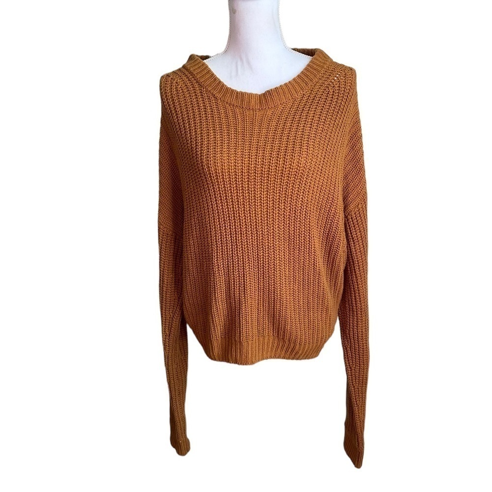 Activers Caramel Brown Sweater Size Medium
